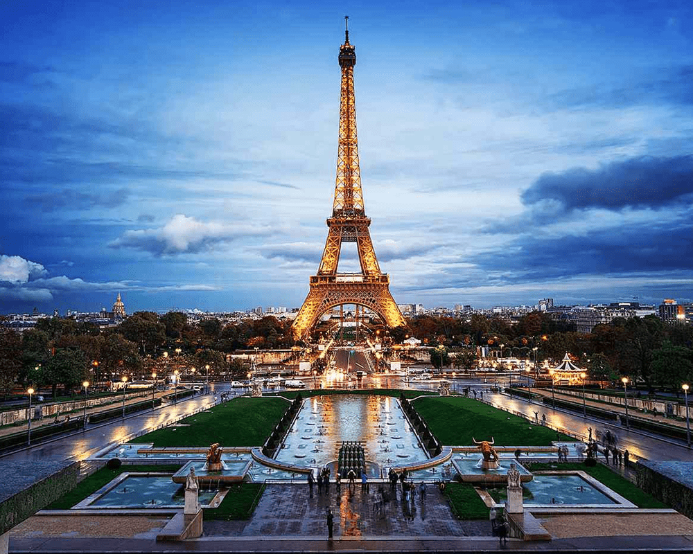 Eiffel Tower and Trocadero gardens at dusk, Paris, France, Europe tour package